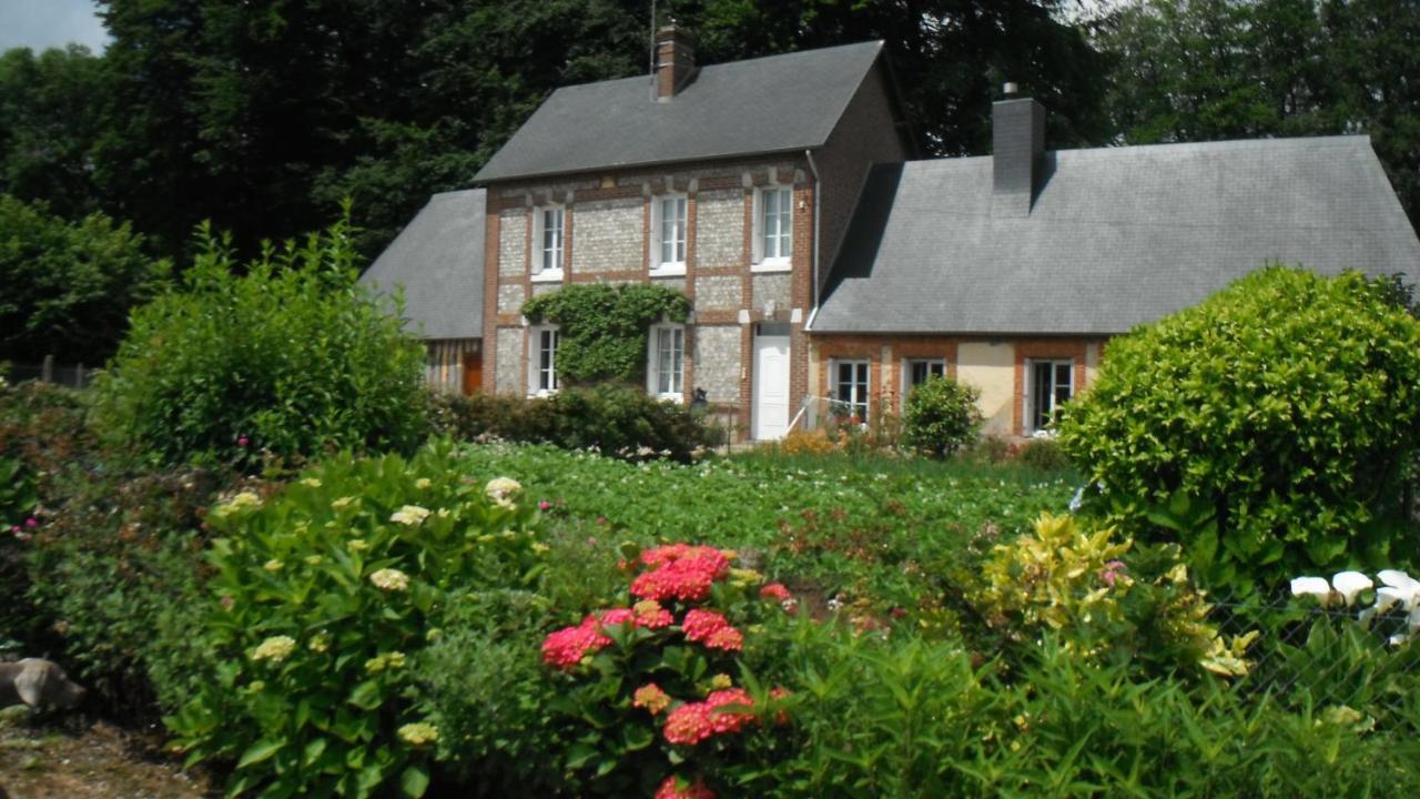Les Pierres De Petreval - La Grange Bed and Breakfast Mentheville Exteriör bild